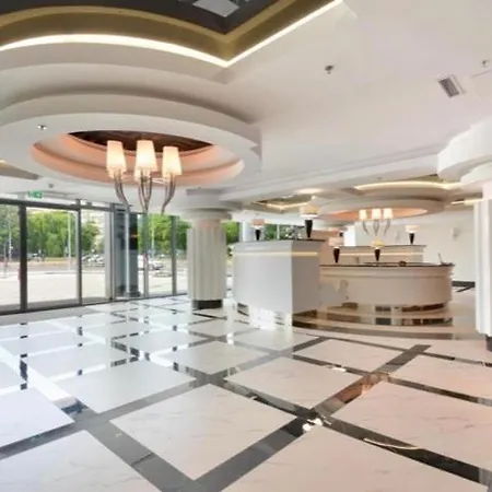 公寓 Hanza Tower Exclusive Pool & Sauna & Jacuzzi