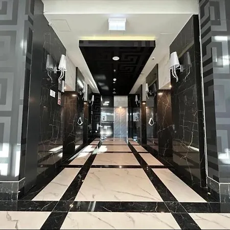 Hanza Tower Exclusive Pool & Sauna & Jacuzzi * 什切青